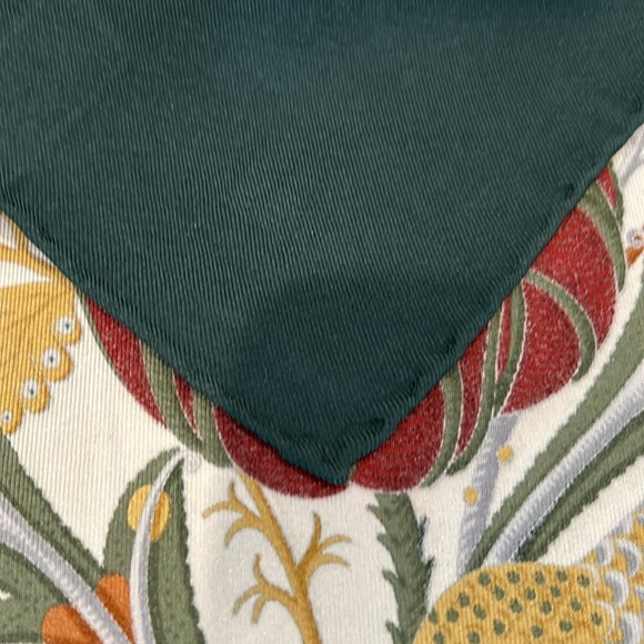 Salvatore Ferragamo Silk Satin Scarf 100% Silk - Picture 8 of 9